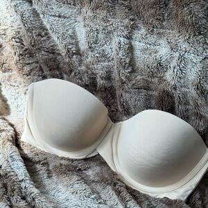 Elegant Cream Strapless Bra